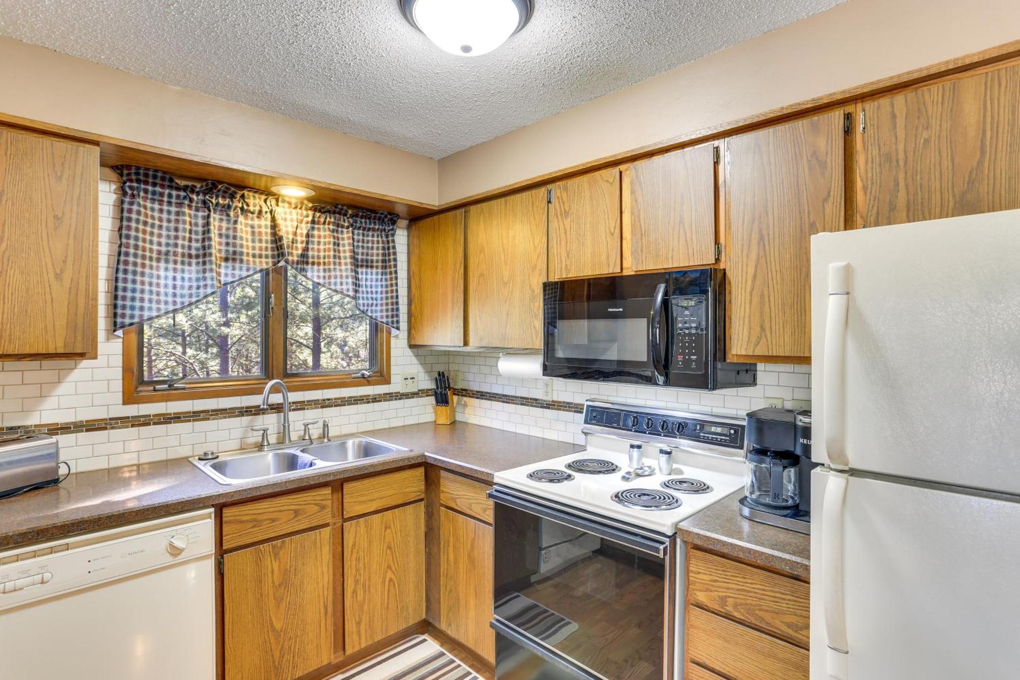Cozy Black Hills Nature Retreat With Private Deck! Rapid City Extérieur photo